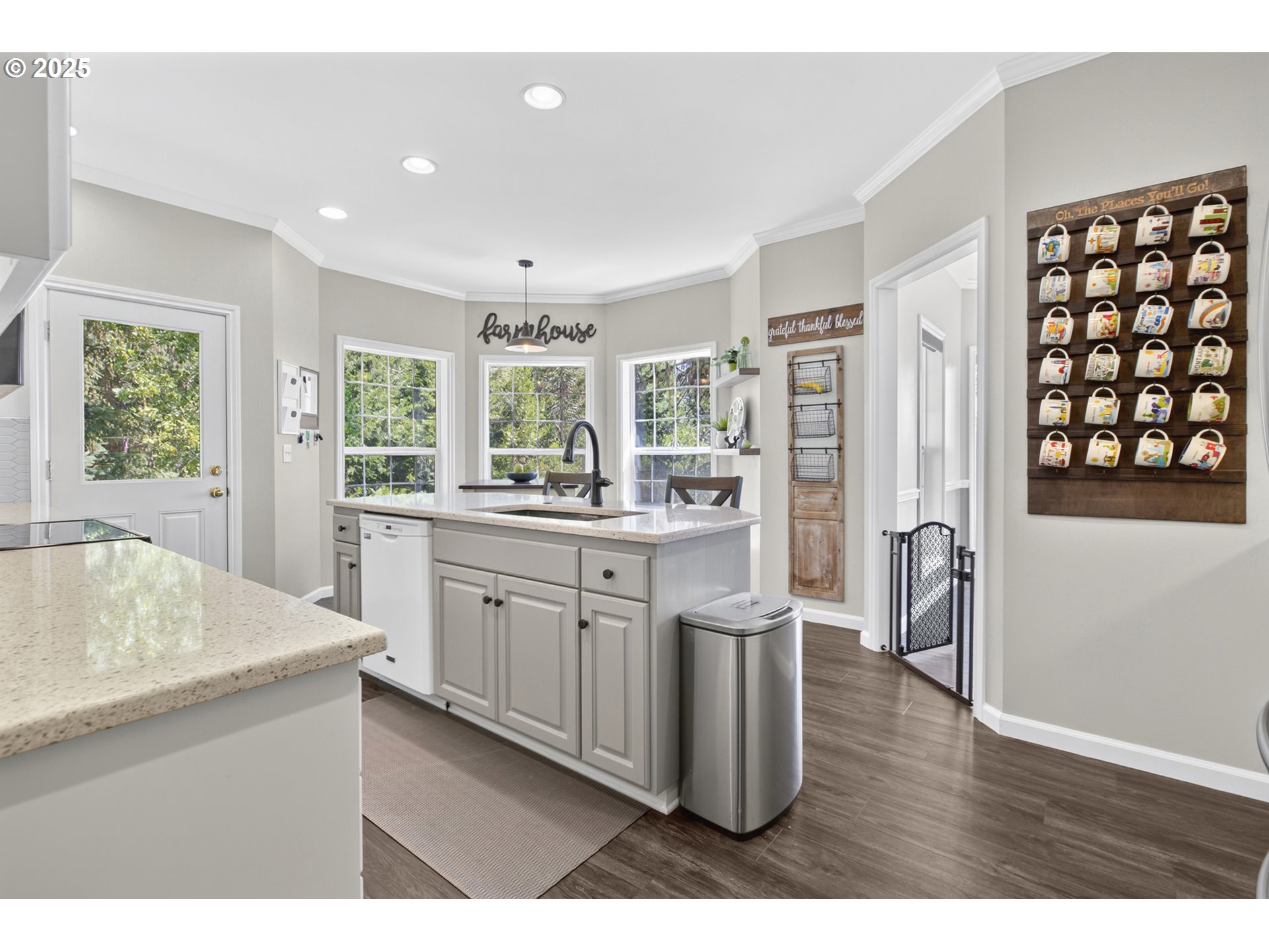 32810 Sisters Loop Eugene, OR 97405 - Photo 17 of 47