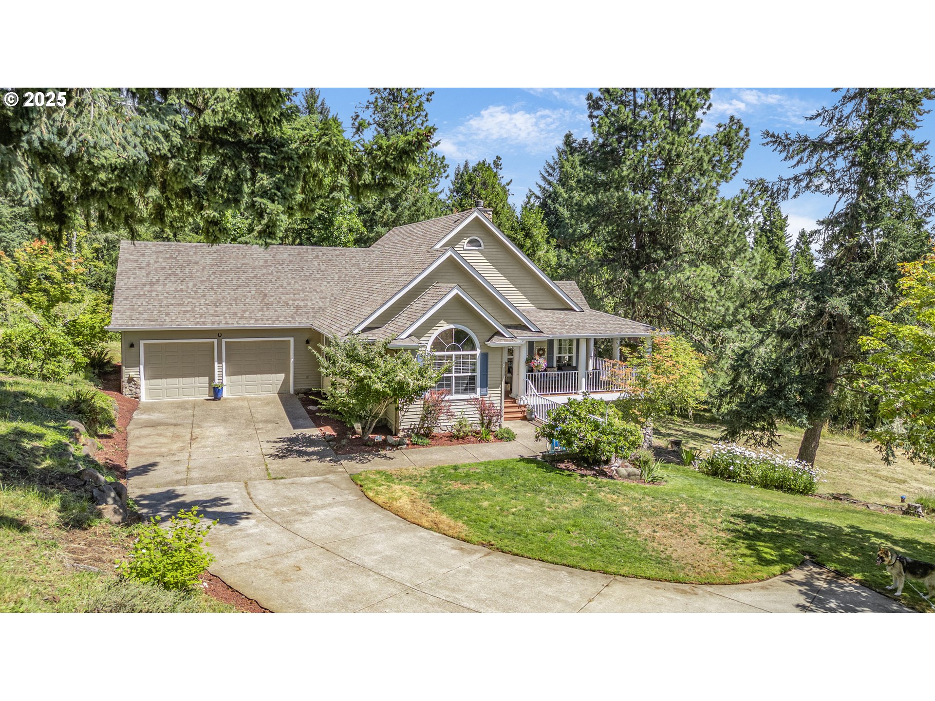 32810 Sisters Loop Eugene, OR 97405 - Photo 2 of 47
