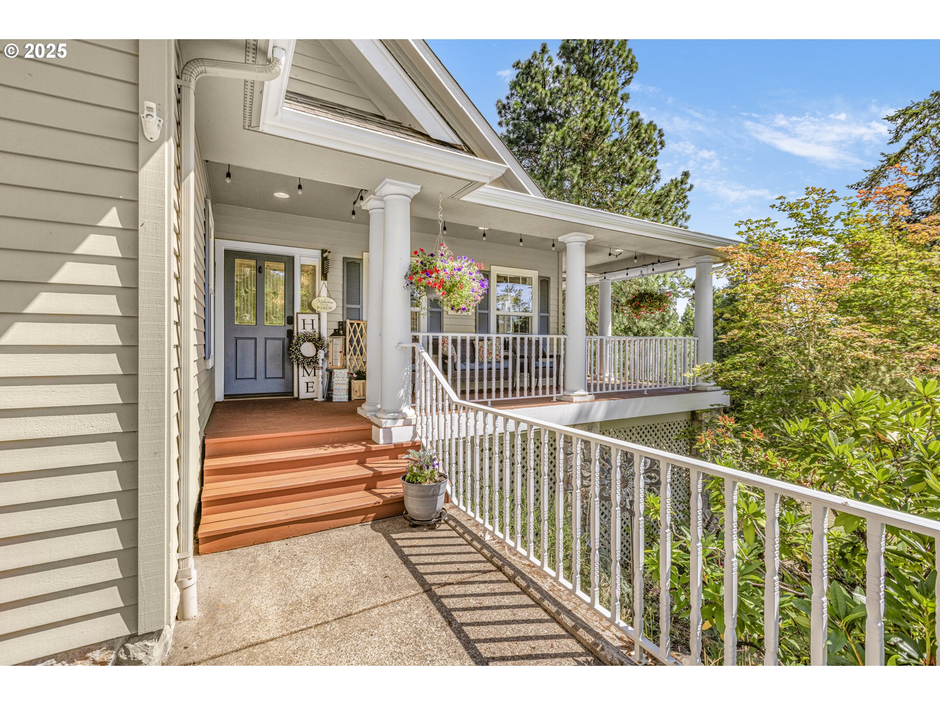 32810 Sisters Loop Eugene, OR 97405 - Photo 10 of 47