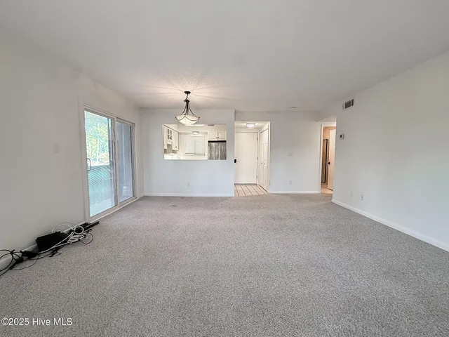 $325,000 | 10 Pine Tree Road, Unit 203, Pinehurst, NC 28374