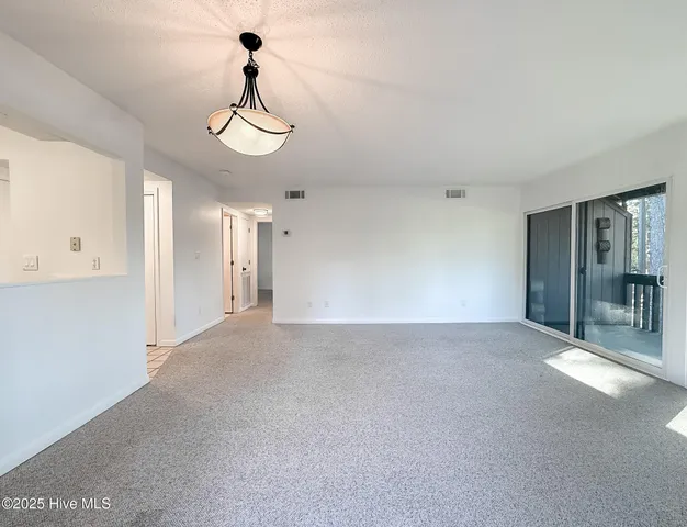 $325,000 | 10 Pine Tree Road, Unit 203, Pinehurst, NC 28374