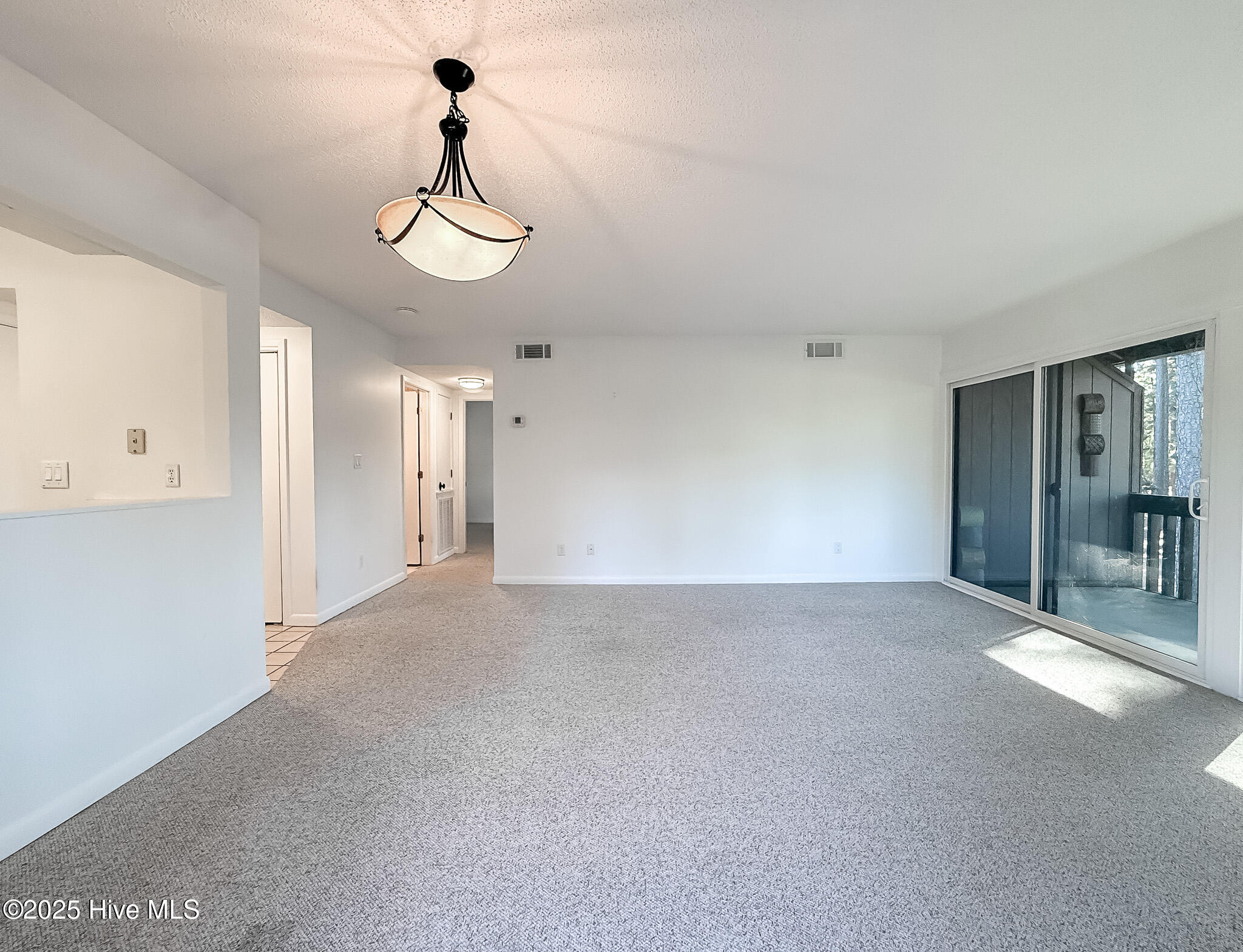 10 Pine Tree Road, Unit 203 Pinehurst, NC 28374 - Photo 15 of 42 Living Room/Dining Area