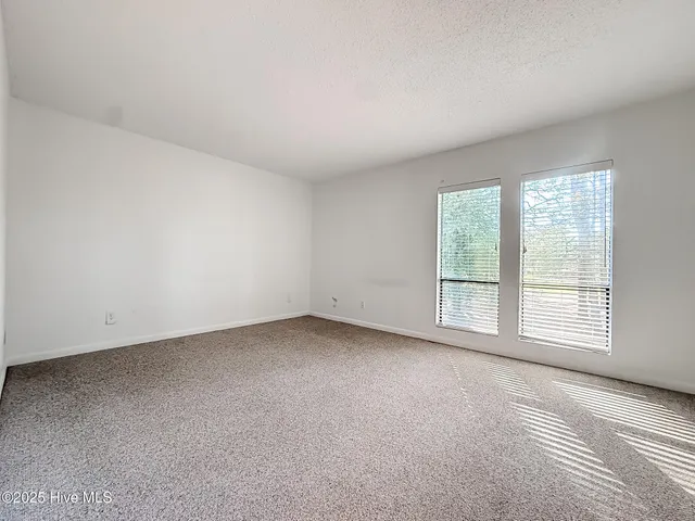 $325,000 | 10 Pine Tree Road, Unit 203, Pinehurst, NC 28374