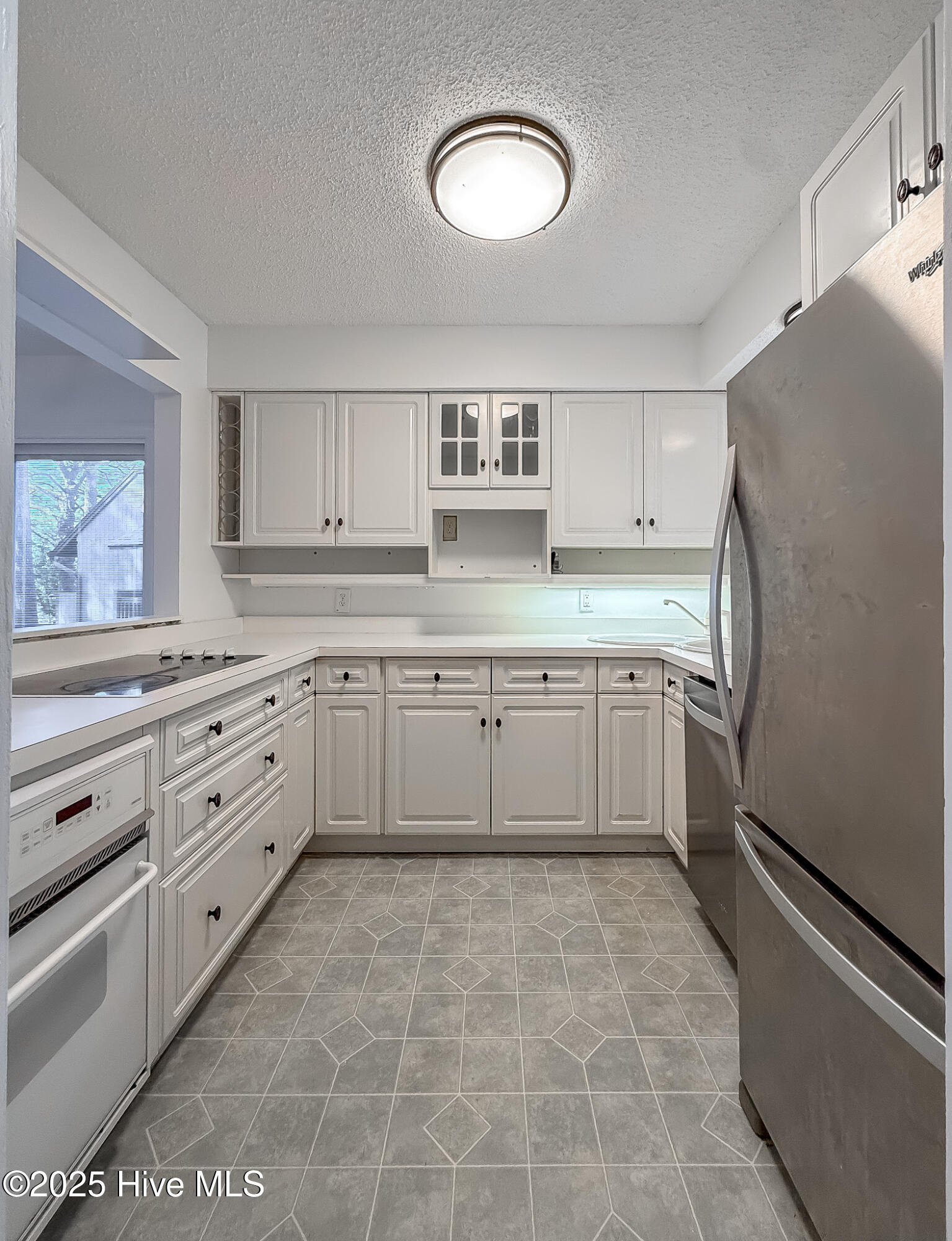 10 Pine Tree Road, Unit 203 Pinehurst, NC 28374 - Photo 6 of 42 Kitchen