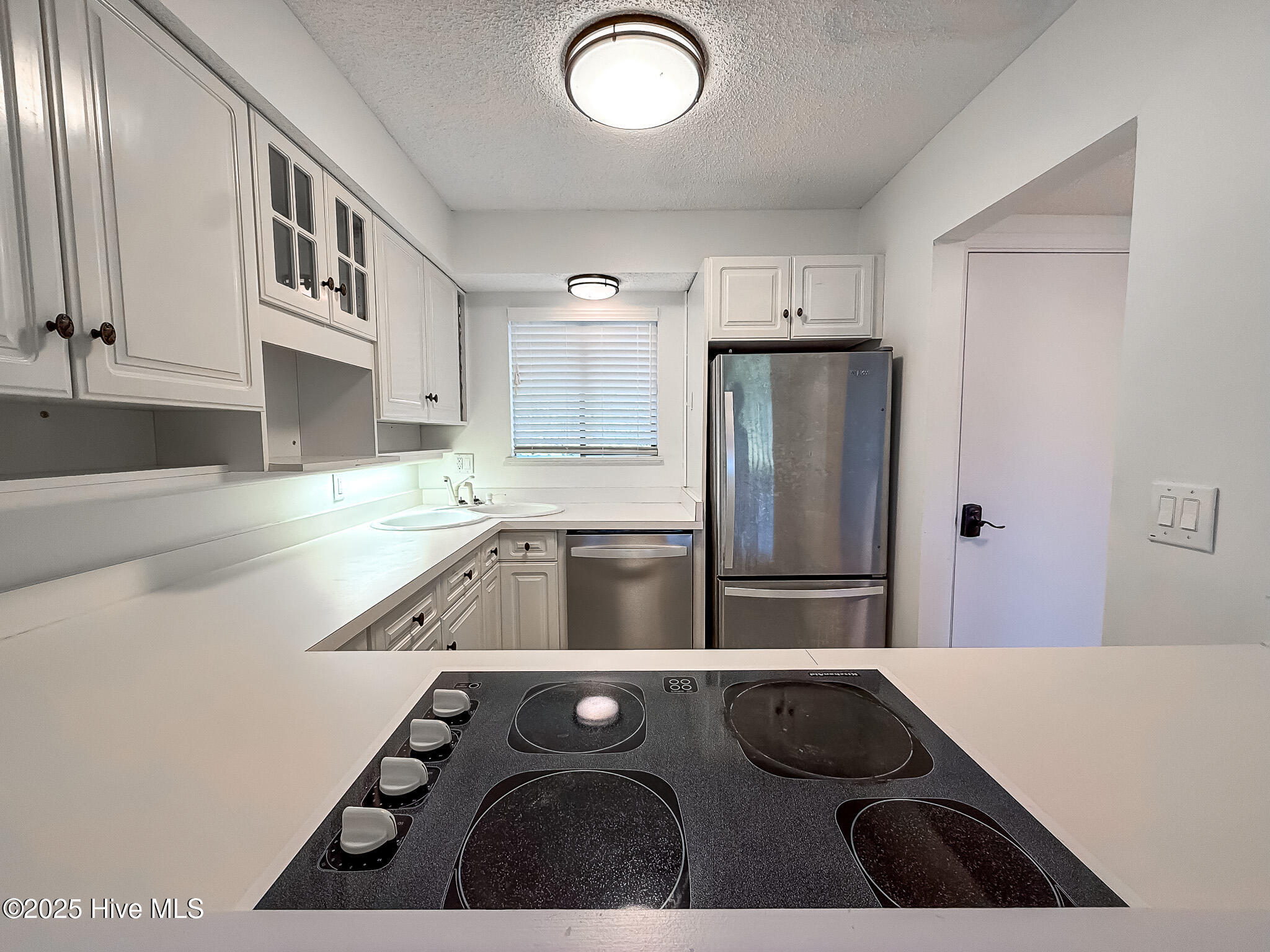 10 Pine Tree Road, Unit 203 Pinehurst, NC 28374 - Photo 7 of 42 Kitchen