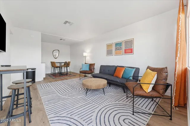 $1,650 | 2739 East Tamarisk Avenue, Unit 1, Phoenix, AZ 85040