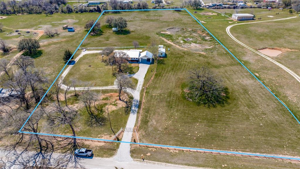 320 English Court Springtown, TX 76082 - Photo 9 of 30