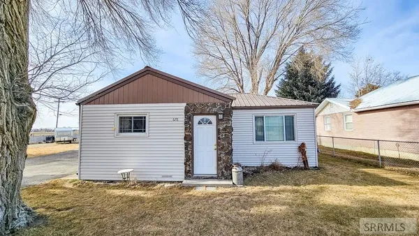 $230,000 | 676 Decoria Avenue, Arco, ID 83213