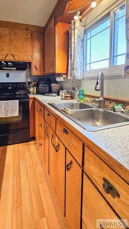 $230,000 | 676 Decoria Avenue, Arco, ID 83213