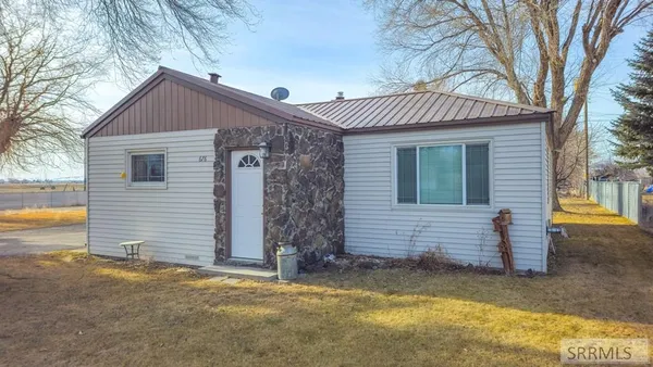 $230,000 | 676 Decoria Avenue, Arco, ID 83213