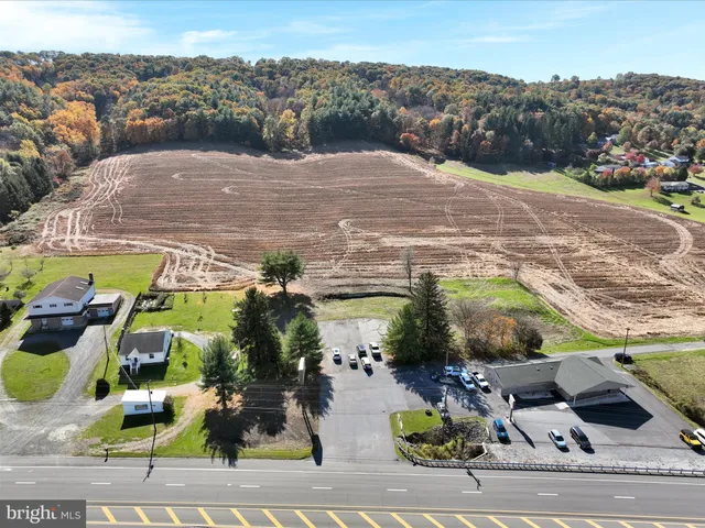 a view of a basketball court
