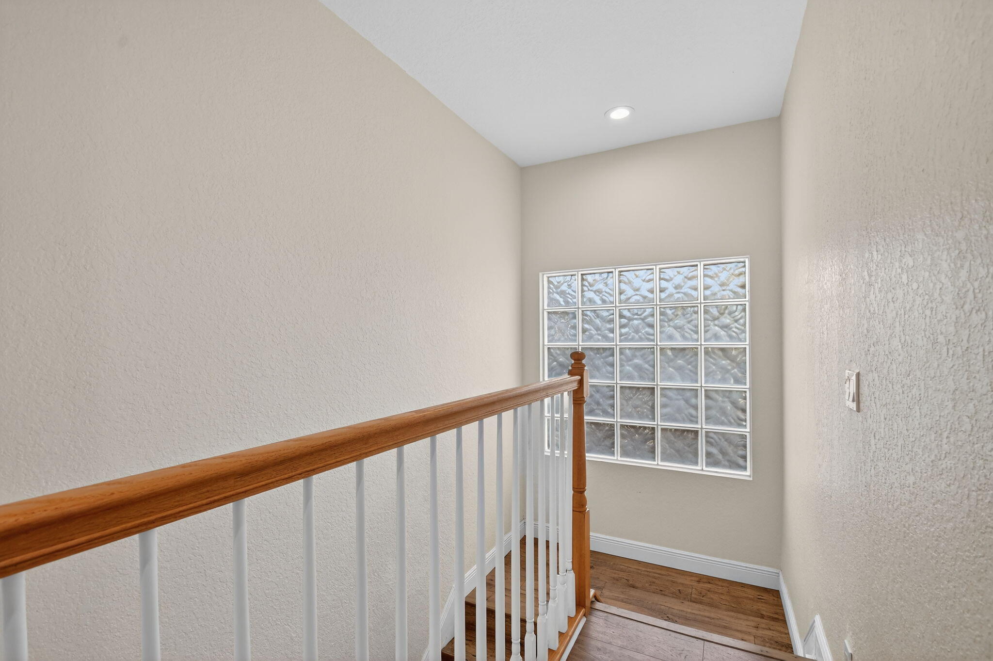 1605 East Classical Boulevard Delray Beach, FL 33445 - Photo 19 of 34 Landing on Stairs