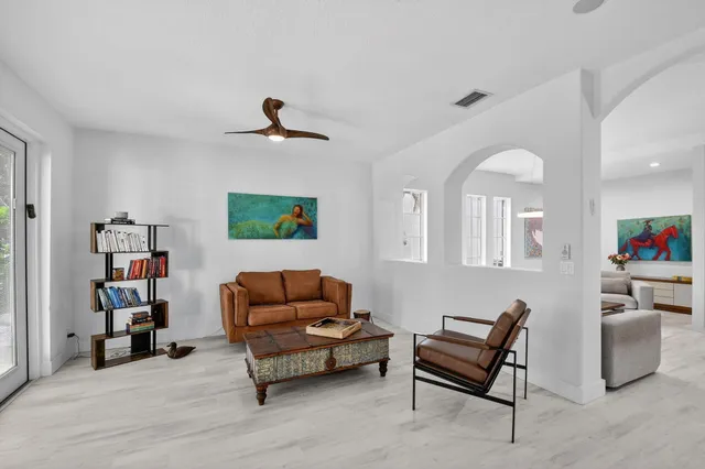 $4,700 | 1605 East Classical Boulevard, Delray Beach, FL 33445