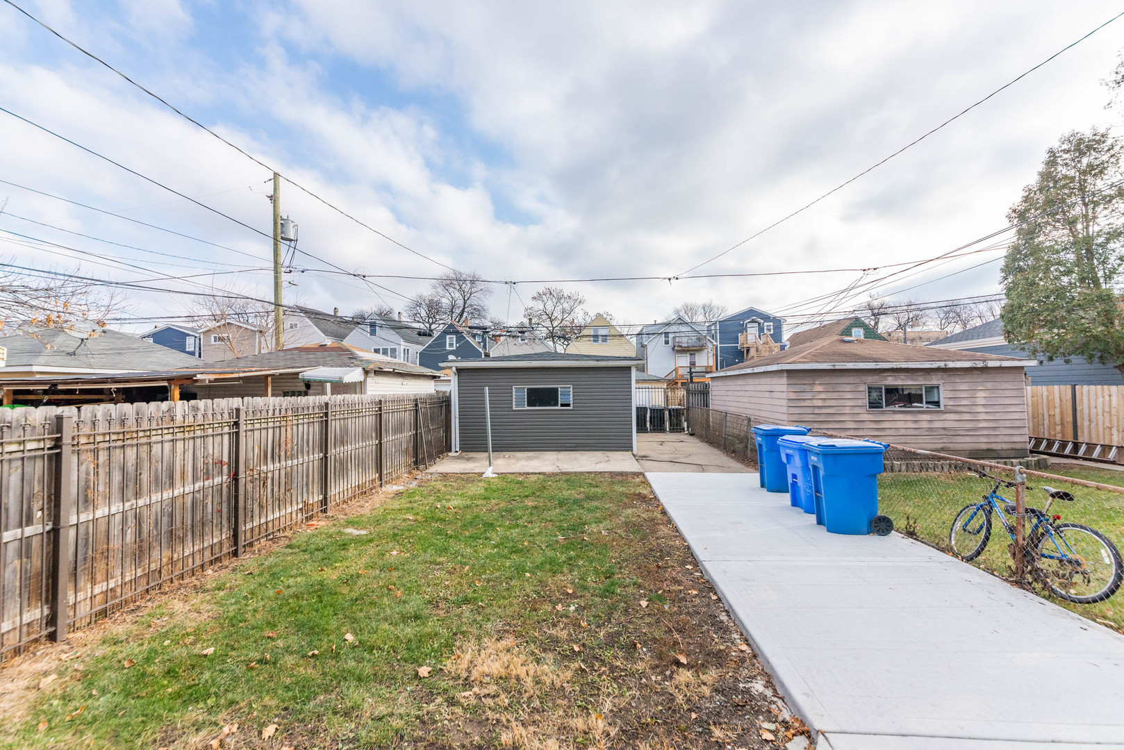 2923 North Avers Avenue, Unit 1 Chicago, IL 60618 - Photo 17 of 17 a view of open kitchen with a fountain