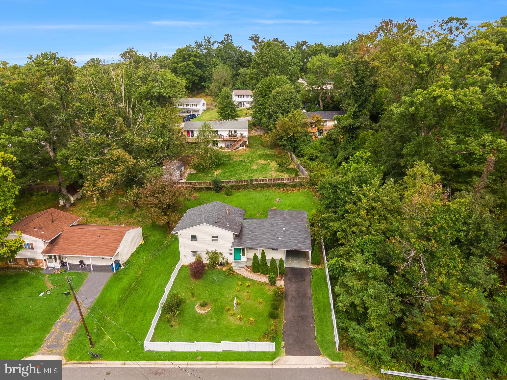 6624 Telegraph Road Alexandria, VA 22310 - Photo 27 of 36 an aerial view of house with yard