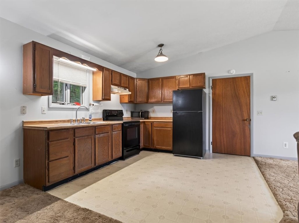 2872 Seeley Road Ontario, NY 14519 - Photo 10 of 27 Gallery Image 10