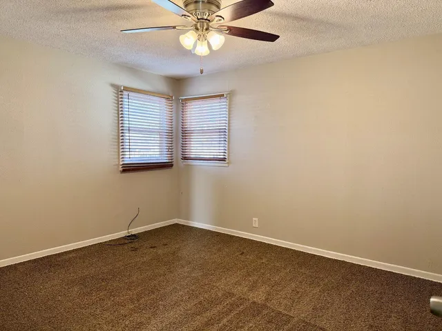 $1,200 | 516 7th Street, Wolfforth, TX 79382