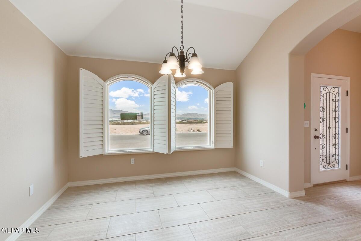 12416 Oconee Place Clint, TX 79836 - Photo 13 of 35 20230524225059755559000000-o