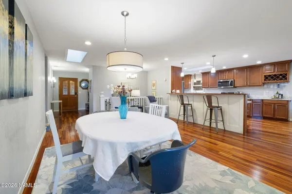 $1,075,000 | 3290 South Gillenwater Drive, Flagstaff, AZ 86005
