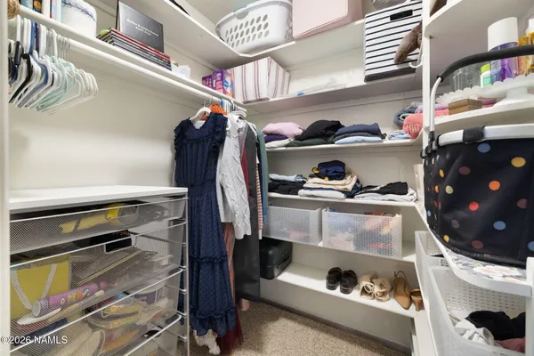 $1,075,000 | 3290 South Gillenwater Drive, Flagstaff, AZ 86005