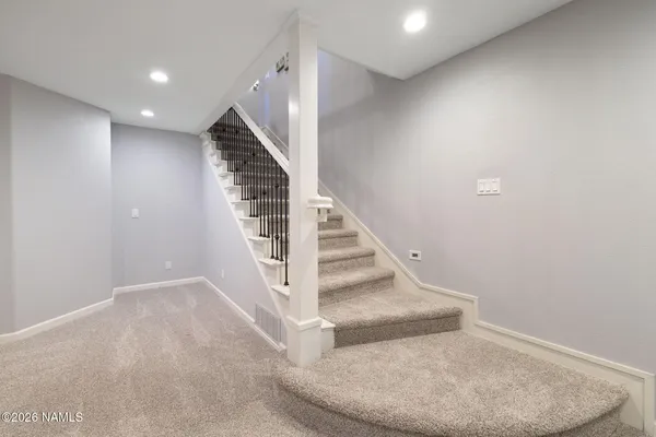 $1,075,000 | 3290 South Gillenwater Drive, Flagstaff, AZ 86005