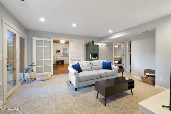 $1,075,000 | 3290 South Gillenwater Drive, Flagstaff, AZ 86005