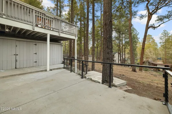 $1,075,000 | 3290 South Gillenwater Drive, Flagstaff, AZ 86005