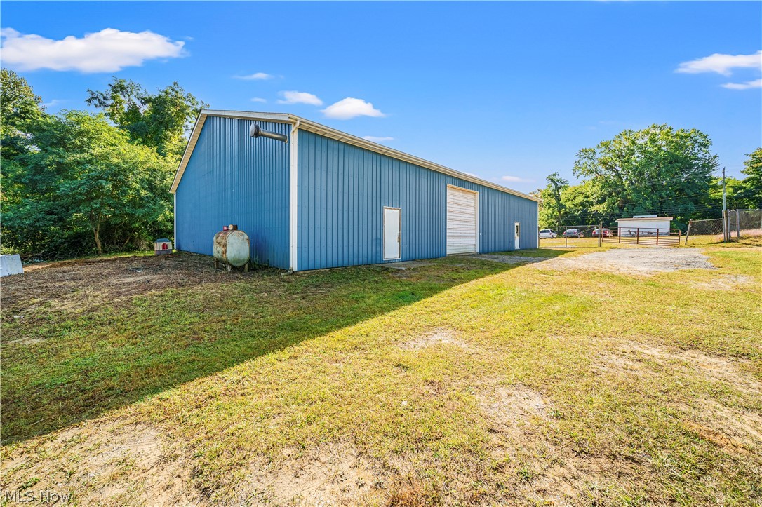 5309 North Ridge Road East Ashtabula, OH 44004 - Photo 11 of 46