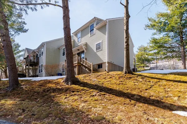 $325,000 | 2101 Halcyon Drive, Unit 2101, Worcester, MA 01606