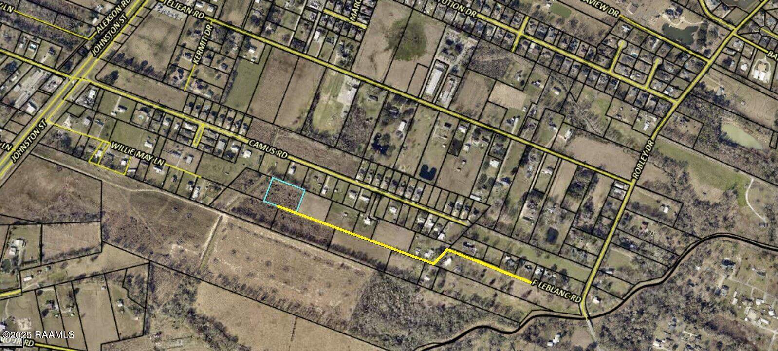 300 Camus Road Lafayette, LA 70503 - Photo 3 of 3 Access