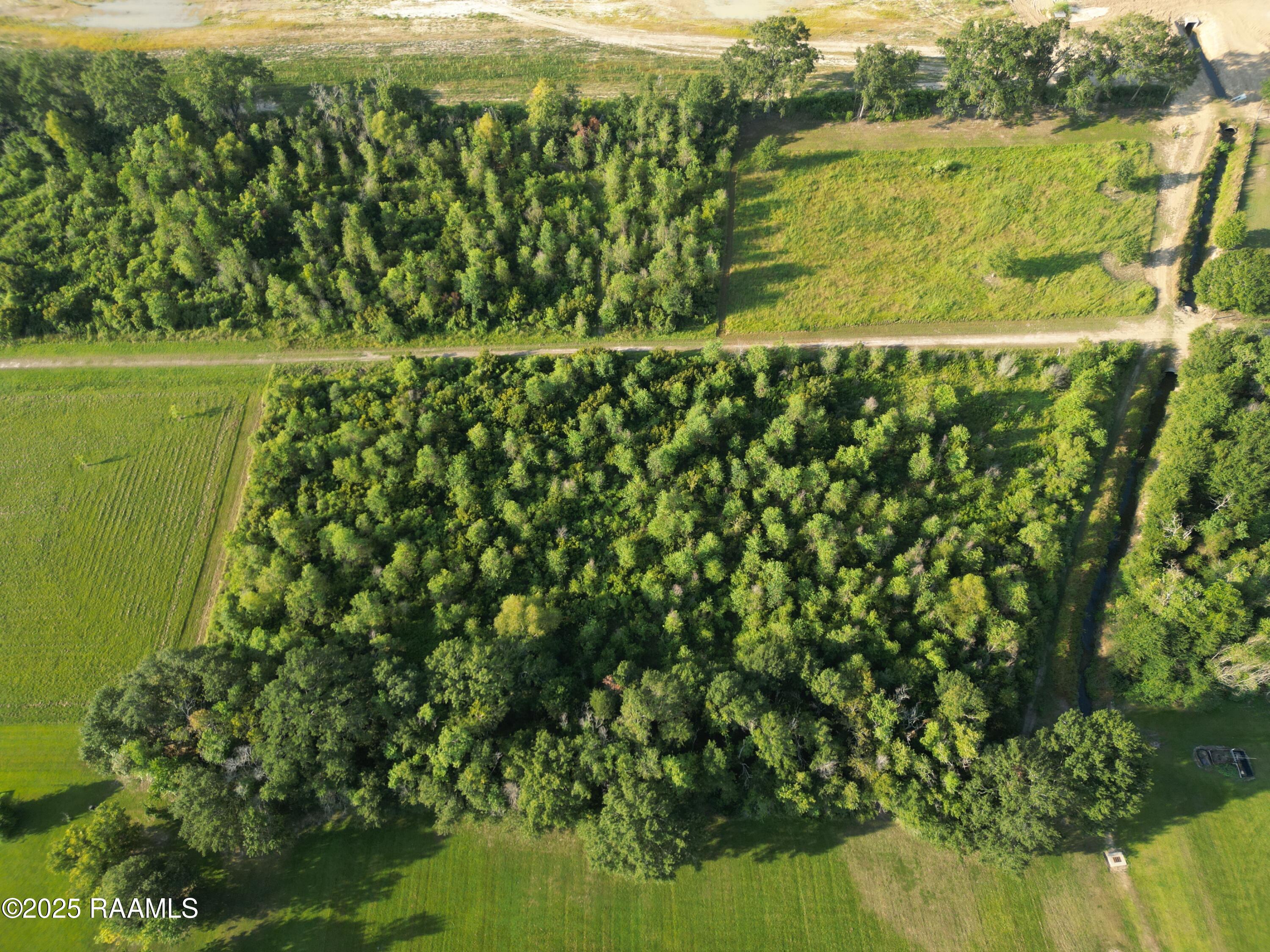 300 Camus Road Lafayette, LA 70503 - Photo 9 of 11 3 (3)