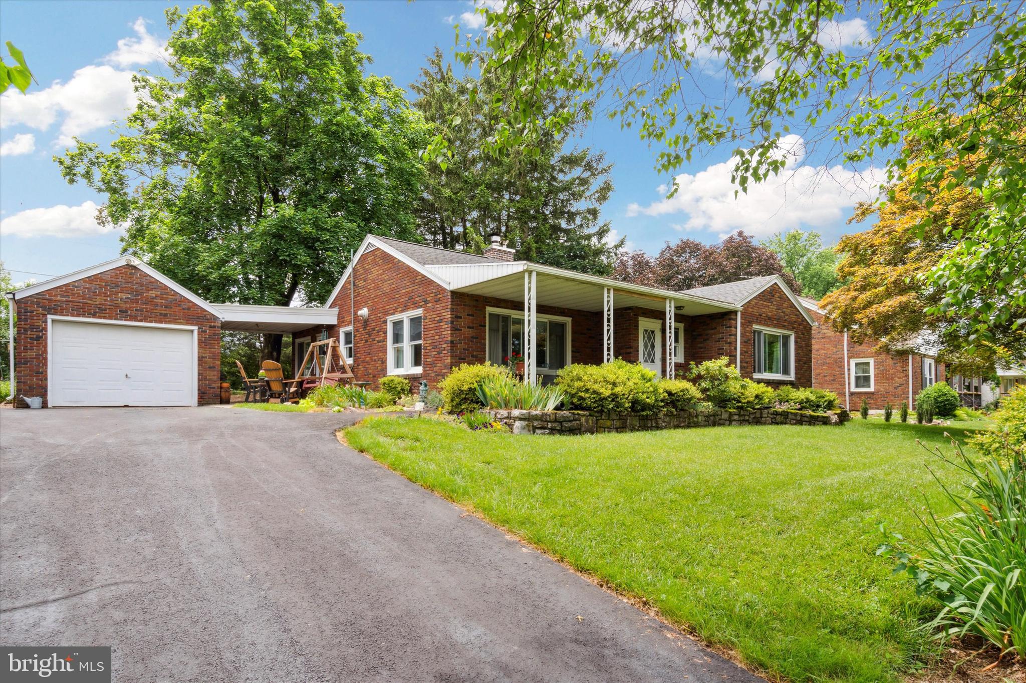 4630 Hillside Road Reading, PA 19606 - Photo 1 of 36 WELCOME TO 4630 HILLSIDE RD!