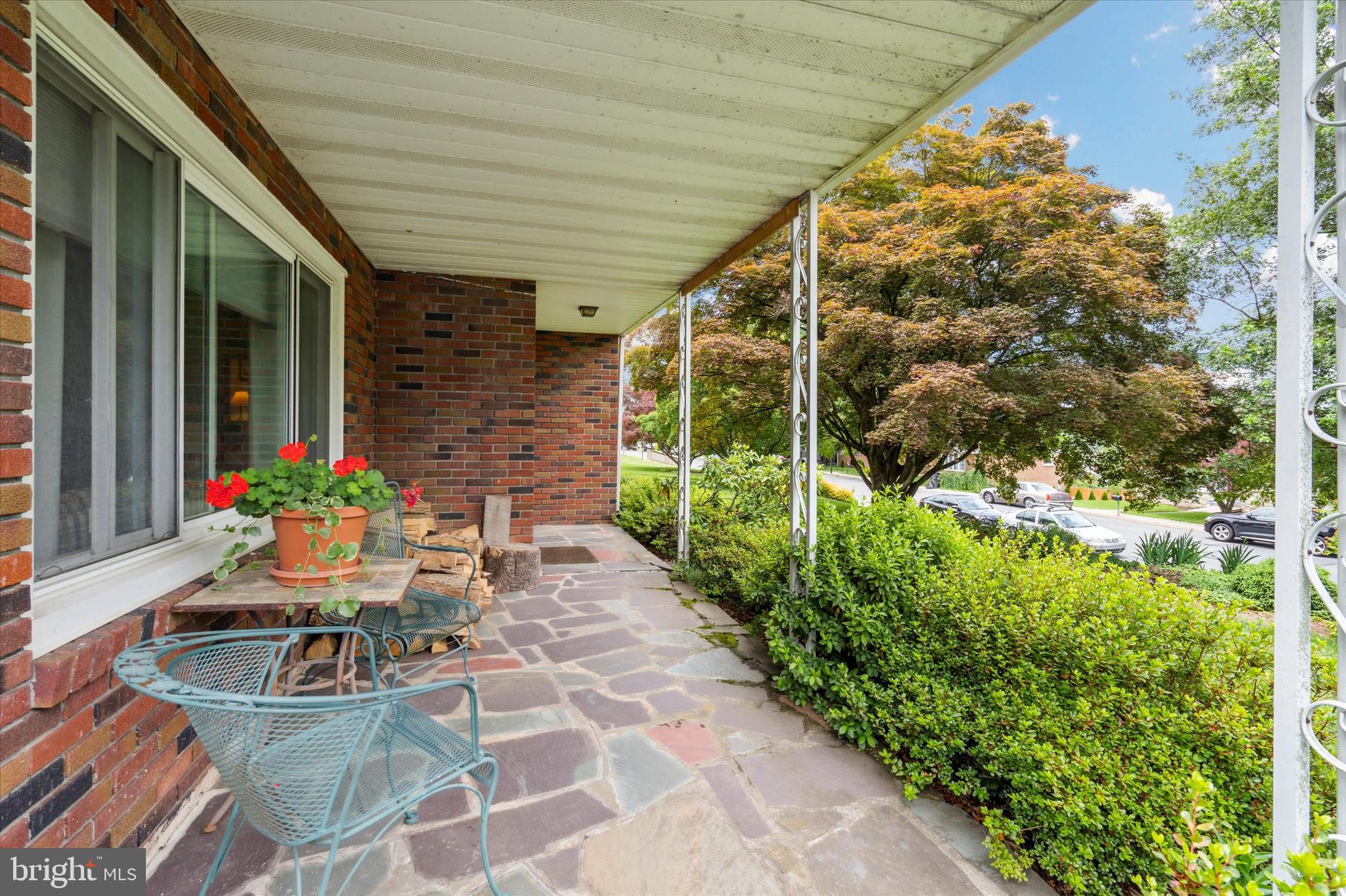 4630 Hillside Road Reading, PA 19606 - Photo 2 of 36 Beautiful front porch