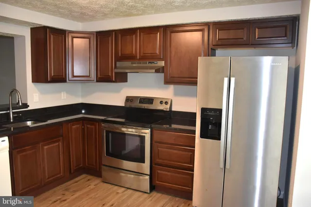 $2,599 | 8373 Silver Trumpet Drive, Columbia, MD 21045