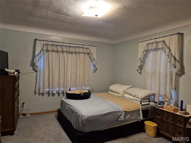 $105,000 | 1530 Johnson Road, Granite City, IL 62040