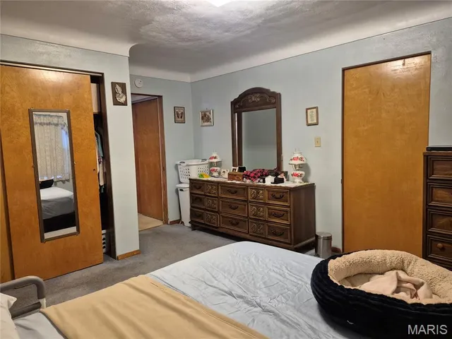 $105,000 | 1530 Johnson Road, Granite City, IL 62040