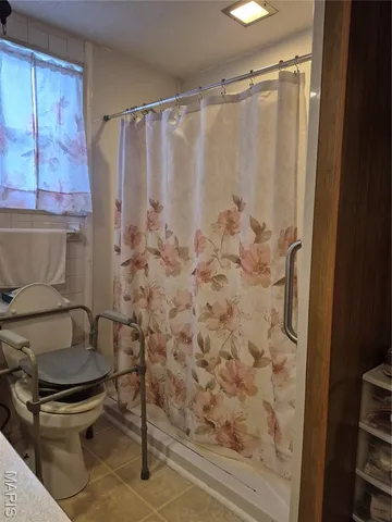 $105,000 | 1530 Johnson Road, Granite City, IL 62040