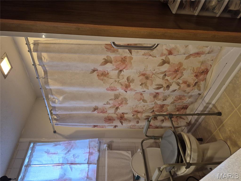 1530 Johnson Road Granite City, IL 62040 - Photo 16 of 49