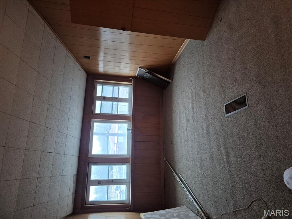 1530 Johnson Road Granite City, IL 62040 - Photo 21 of 49