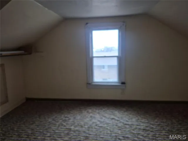 $105,000 | 1530 Johnson Road, Granite City, IL 62040