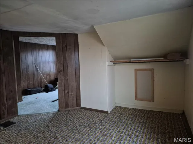 $105,000 | 1530 Johnson Road, Granite City, IL 62040