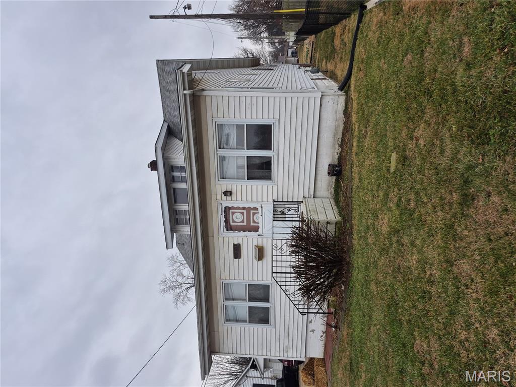 1530 Johnson Road Granite City, IL 62040 - Photo 3 of 49