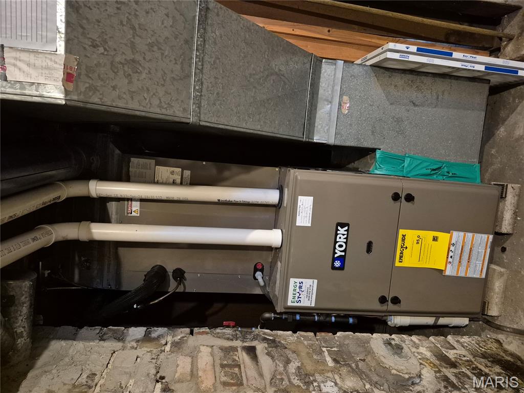 1530 Johnson Road Granite City, IL 62040 - Photo 38 of 49