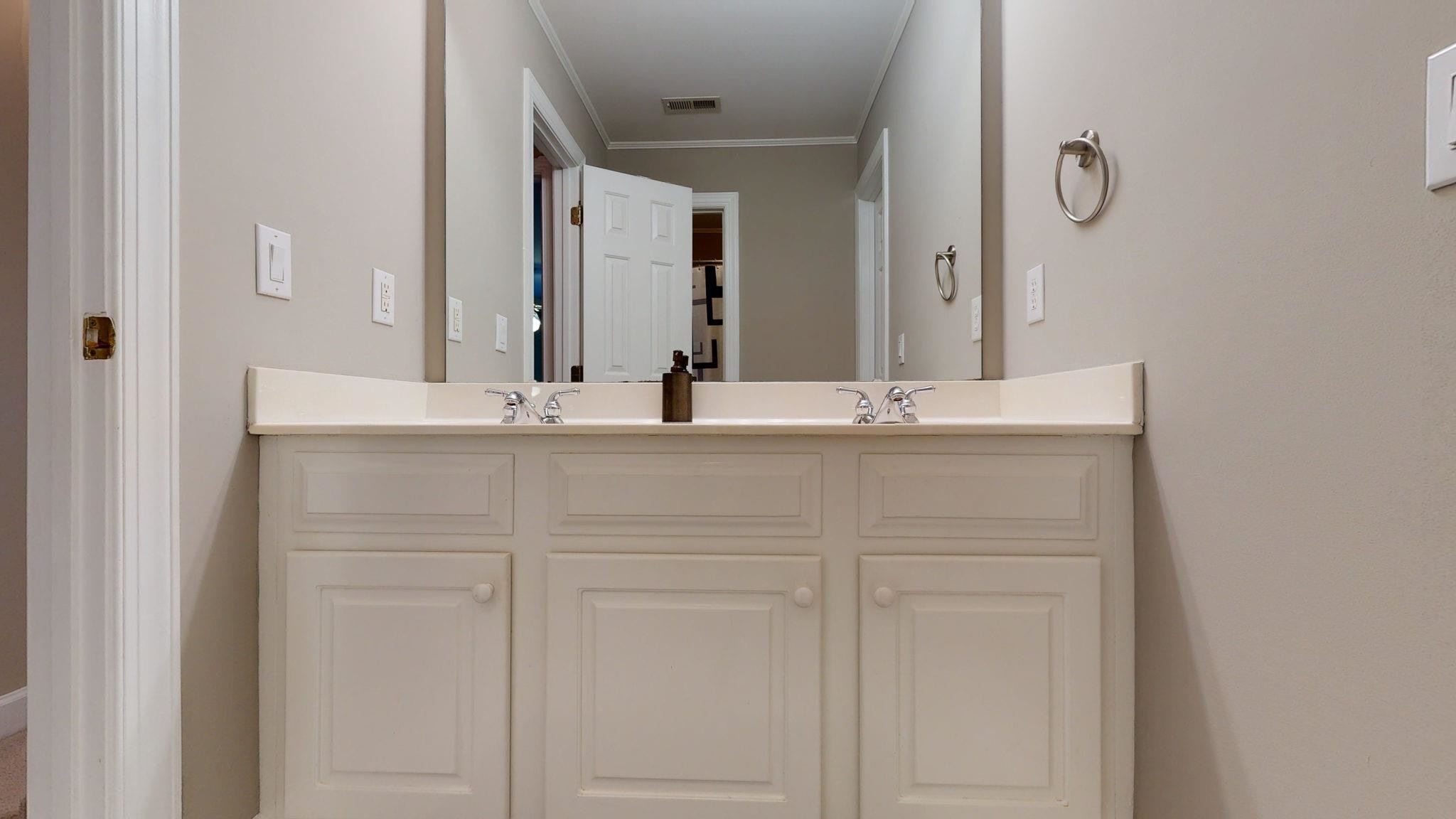12420 Canolder Street Raleigh, NC 27614 - Photo 47 of 62 This full bath is perfectly situated for access from secondary bedrooms and bonus room.
