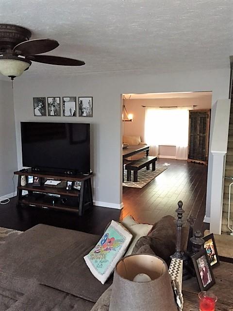 3932 Stephens Ridge Way Antioch, TN 37013 - Photo 9 of 12 a living room with furniture and a flat screen tv