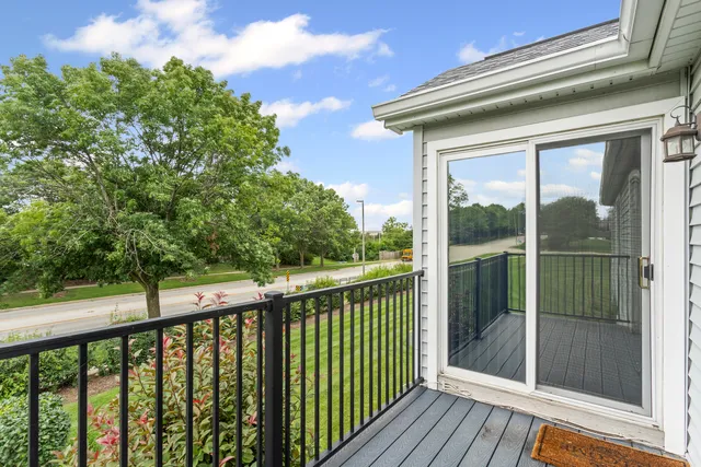 $270,000 | 7050 Brighton Court, Unit 204, Woodridge, IL 60517