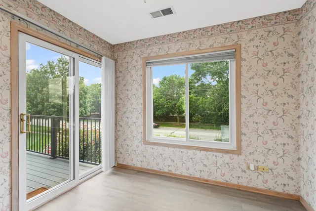 $270,000 | 7050 Brighton Court, Unit 204, Woodridge, IL 60517