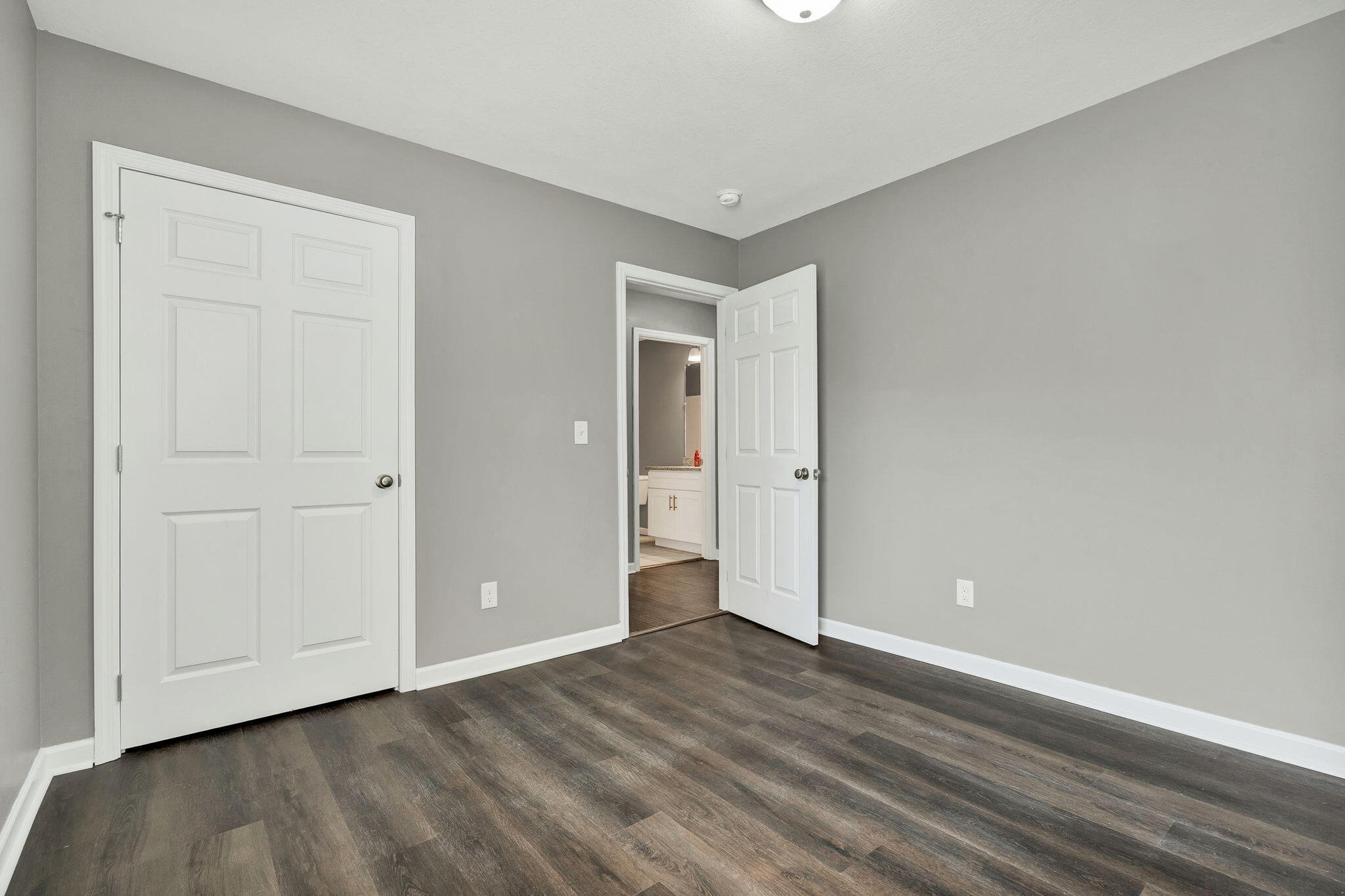 6008 Fisk Avenue Chattanooga, TN 37421 - Photo 11 of 25 21-web-or-mls-DSC00728