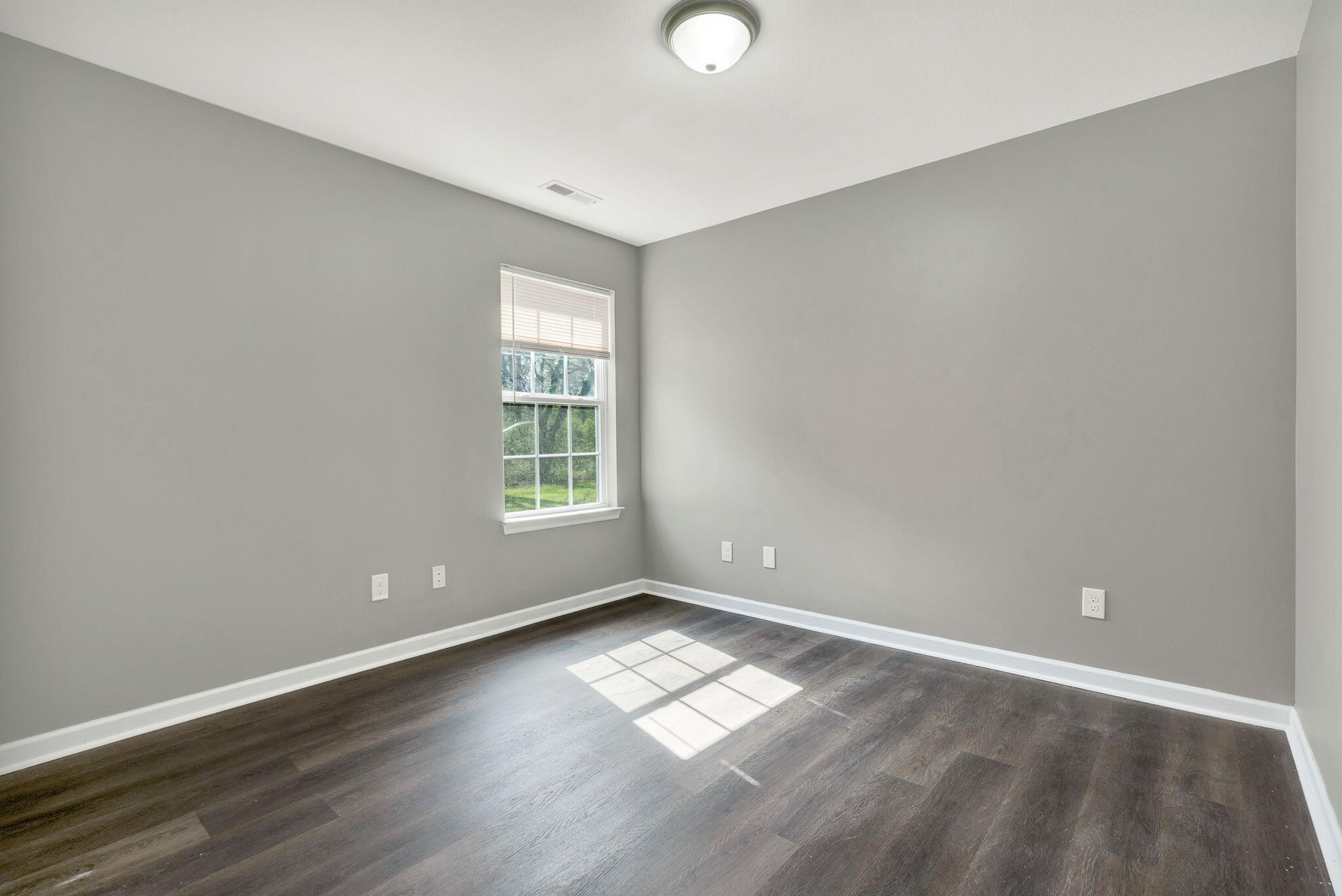 6008 Fisk Avenue Chattanooga, TN 37421 - Photo 14 of 25 23-web-or-mls-DSC00738