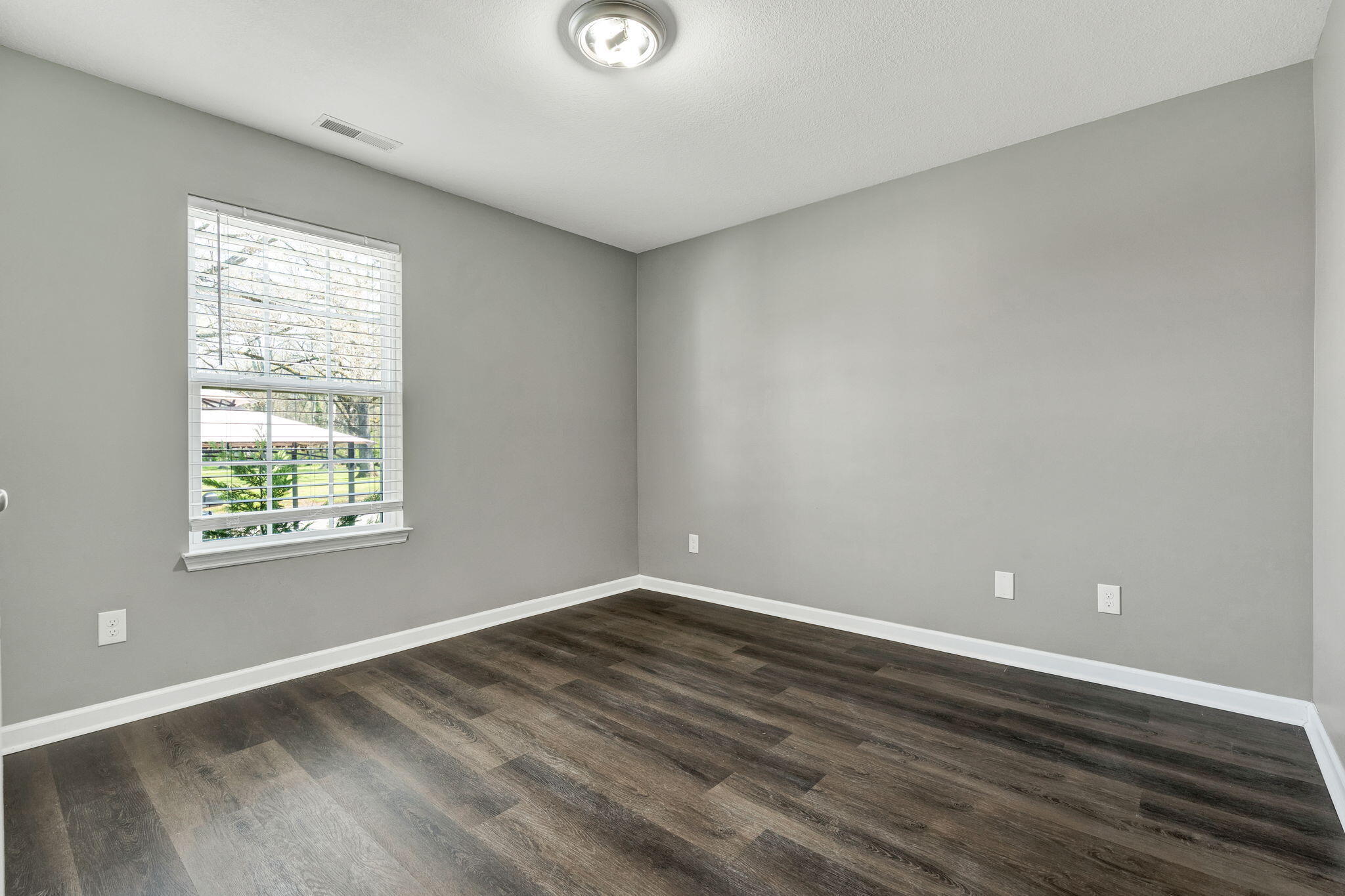 6008 Fisk Avenue Chattanooga, TN 37421 - Photo 18 of 25 28-web-or-mls-DSC00759